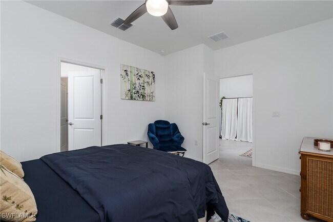 property at 2140 Dragonfruit Wy