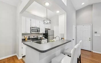 13700 Modrad Way, Unit 8A33 in Silver Spring, MD - Building Photo - Building Photo