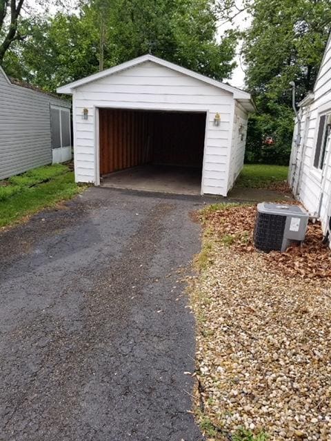 3064 Louise Ln in Springfield, IL - Building Photo - Building Photo