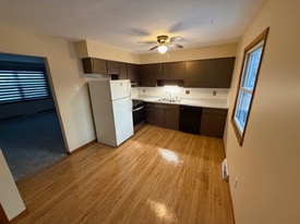 3420 Plum St in Erie, PA - Building Photo