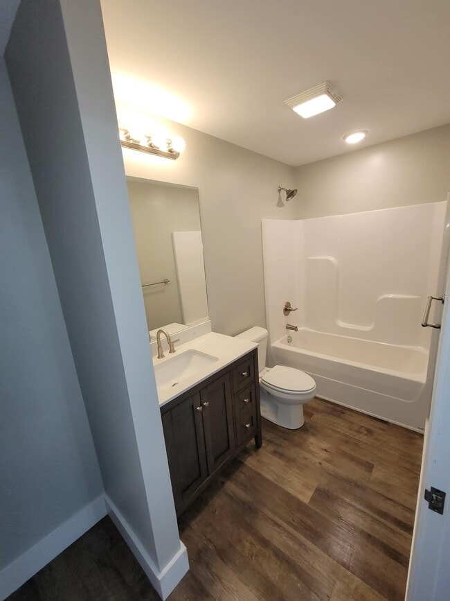 property at 125-127 Verdant Trl