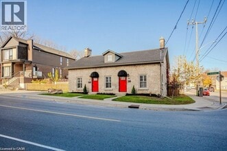 16 St Andrews St in Cambridge, ON - Building Photo - Building Photo