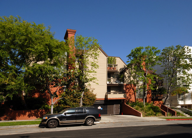 Parc Lucerne in Los Angeles, CA - Building Photo - Building Photo