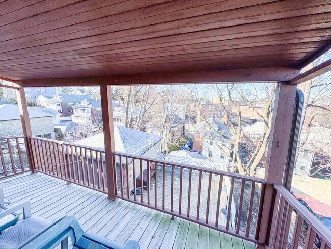 248 Corey Rd, Unit 1 in Boston, MA - Building Photo - Building Photo
