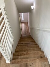 648 N Serrano Ave, Unit 648 in Los Angeles, CA - Foto de edificio - Building Photo