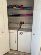 5635 Rattlesnake Hammock Rd in Naples, FL - Building Photo - Building Photo