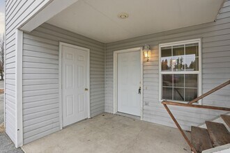 13221 E 31st Ct in Spokane Valley, WA - Building Photo - Building Photo