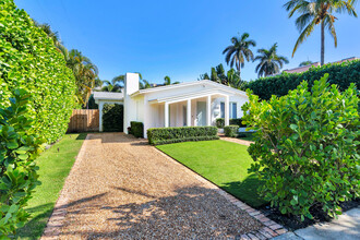 3210 Vincent Rd in West Palm Beach, FL - Building Photo - Building Photo
