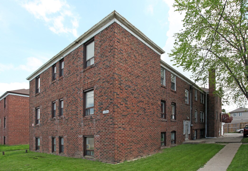 1135 O'connor Dr in Toronto, ON - Building Photo