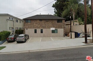 3192 Queensbury Dr in Los Angeles, CA - Building Photo