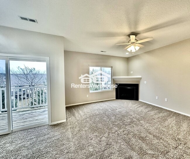 2323 E Porter Ave, Unit 80 in Des Moines, IA - Building Photo - Building Photo