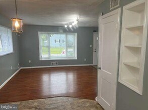 2521 Newglen Ave in District Heights, MD - Building Photo - Building Photo