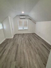 306 E Hughbert St-Unit -1/2 B in Norman, OK - Building Photo - Building Photo