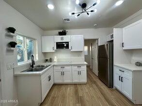 3125 E Oak St in Phoenix, AZ - Building Photo - Building Photo