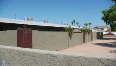 2629 E Monte Cristo Ave in Phoenix, AZ - Building Photo - Building Photo