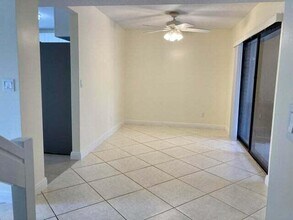 8069 Boca Rio Dr in Boca Raton, FL - Building Photo - Building Photo