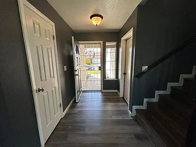 property at 3086 Beverly Ct