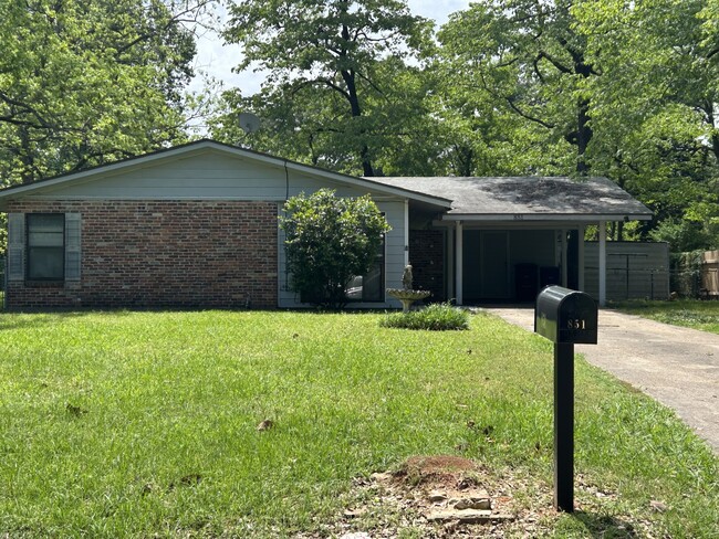 property at 851 Willow Dr