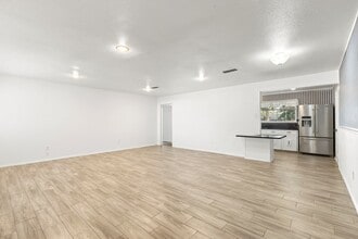 1418 Crescent Dr in Odessa, TX - Building Photo - Building Photo