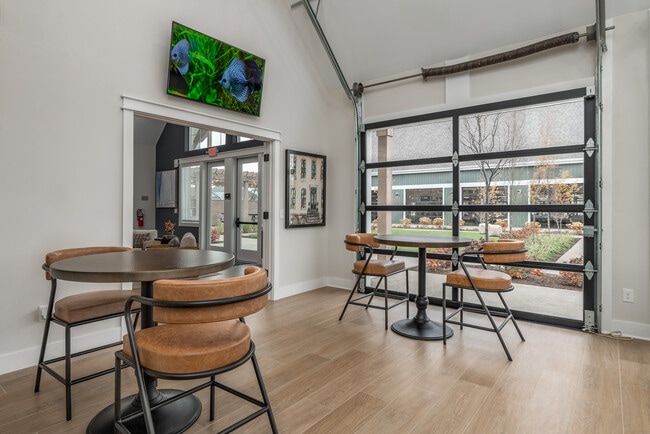 VC Acres in Westerville, OH - Building Photo - Interior Photo