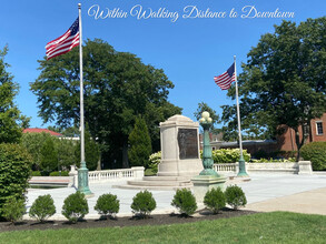 Elmwood Gardens in Morristown, NJ - Building Photo - Building Photo