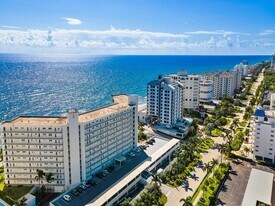 3101 S Ocean Blvd in Highland Beach, FL - Building Photo