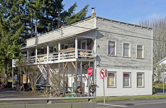 701 S Tower Ave in Centralia, WA - Building Photo - Building Photo