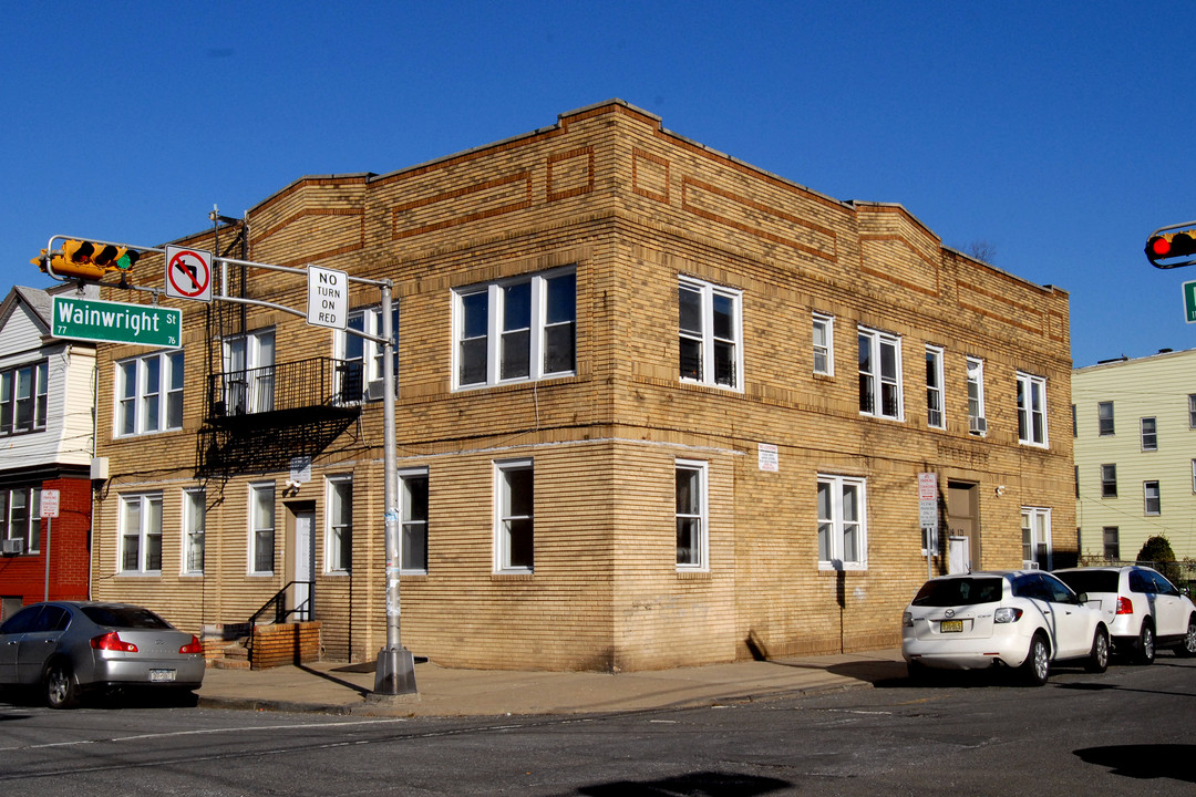 119-121 Bragaw Ave in Newark, NJ - Building Photo