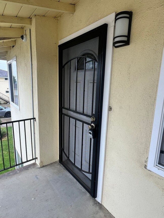 213-223 Wolff St in Oxnard, CA - Building Photo - Building Photo