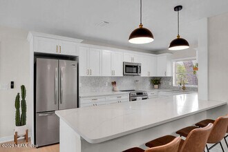 14396 Aqua Vista Rd N in Jacksonville, FL - Building Photo - Building Photo