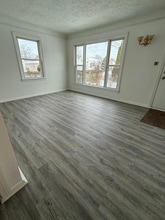 19102 Ridgewood Ave in Warrensville Heights, OH - Building Photo - Building Photo