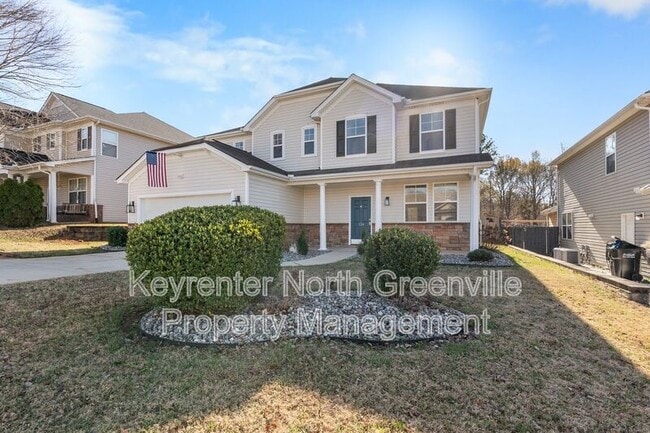 124 Scottish Ave in Simpsonville, SC - Foto de edificio - Building Photo