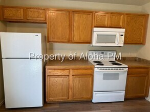 1043 W Pine Ave in Meridian, ID - Building Photo - Building Photo
