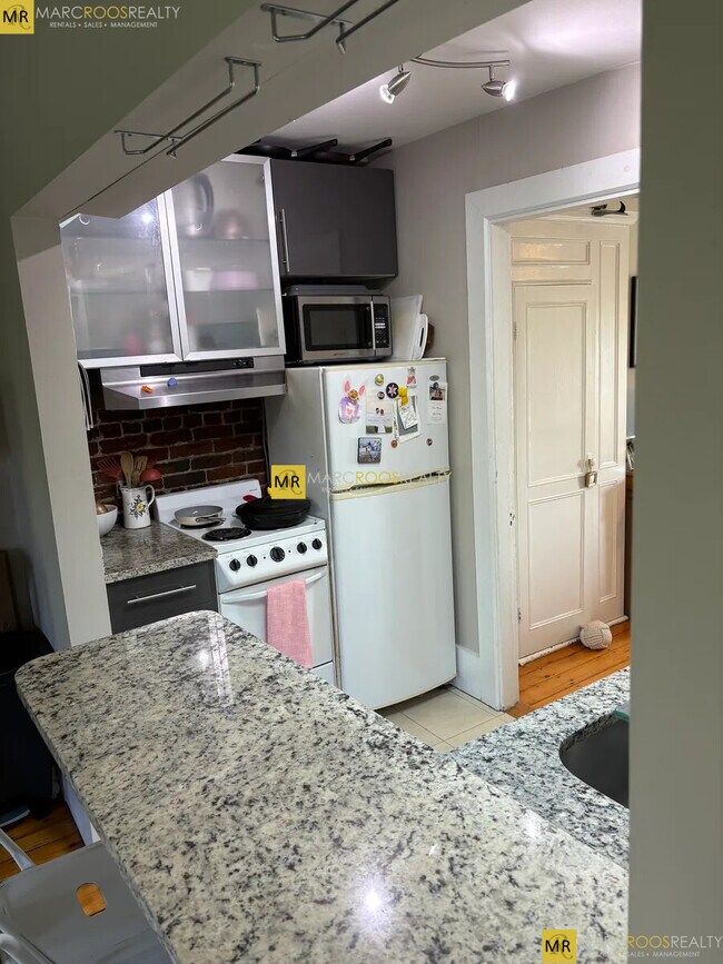 41 Monument Sq, Unit TOP in Boston, MA - Building Photo - Building Photo