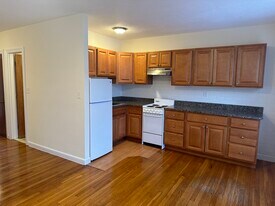 168 N Beacon St, Unit 1A in Boston, MA - Building Photo