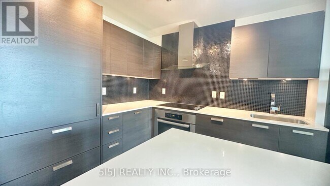 11-3011 Bogert Ave in Toronto, ON - Building Photo - Building Photo