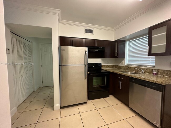 property at 2536 Van Buren St