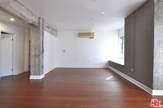 416 S Spring St in Los Angeles, CA - Building Photo - Building Photo