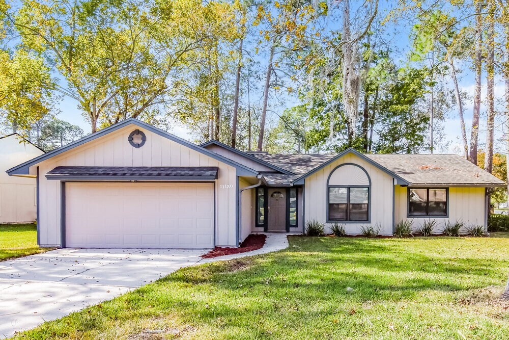 11130 Losco Jct Dr S in Jacksonville, FL - Building Photo