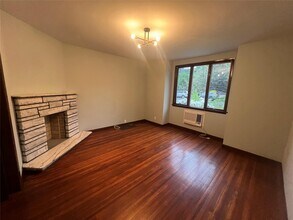 62 Woodland Ave in New Rochelle, NY - Building Photo - Building Photo