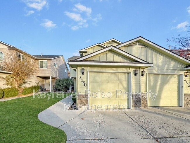 property at 2150 S Dorothy Ave