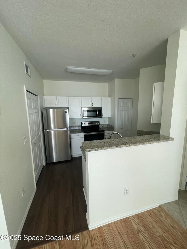 5692 Star Rush Dr in Melbourne, FL - Building Photo - Building Photo