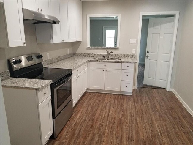 1015 Prune St in La Marque, TX - Building Photo - Building Photo