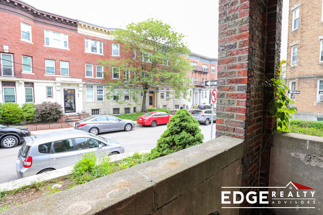 48 Strathmore Rd, Unit 2 in Boston, MA - Building Photo - Building Photo
