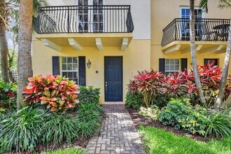 2502 N Dixie Hwy in Lake Worth Beach, FL - Building Photo - Building Photo