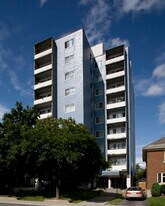 199 Holland Ave. in Ottawa, ON - Building Photo