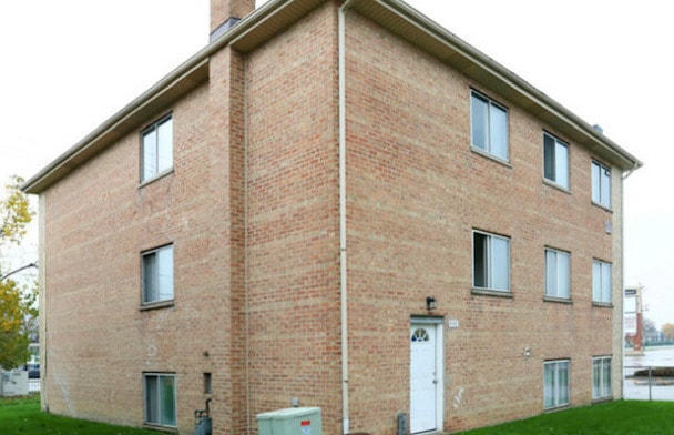 property at 9662 Golf Terrace