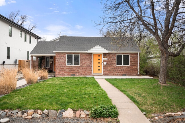 2460 S Lafayette St, Unit 2460