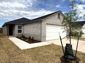 3625 Blue Ave in Mustang, OK - Building Photo