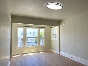 242-246-246 Balboa St in San Francisco, CA - Building Photo - Building Photo